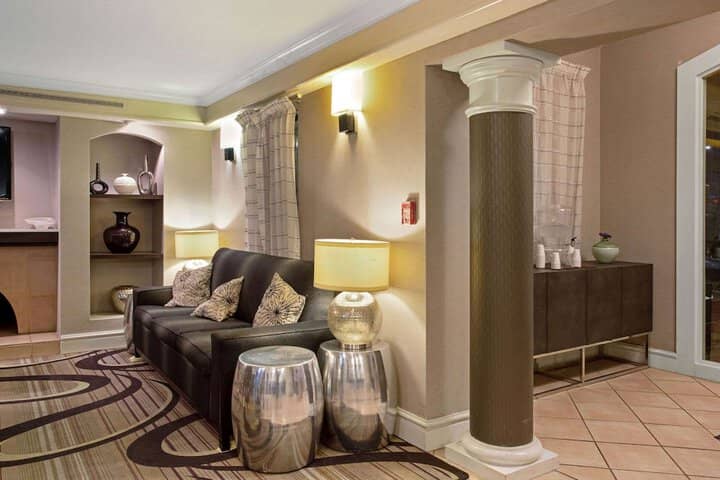 Hotel Interior 5 of 38