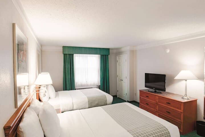 Room 13 of 44
