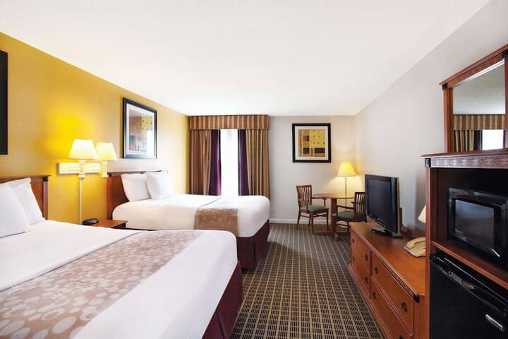 Room 6 of 26